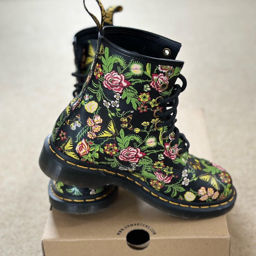Dr Martens 1460 Boots